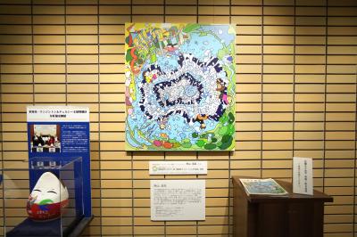 市役所玄関展示