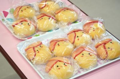 プレゼントされたまゆみちゃんパン