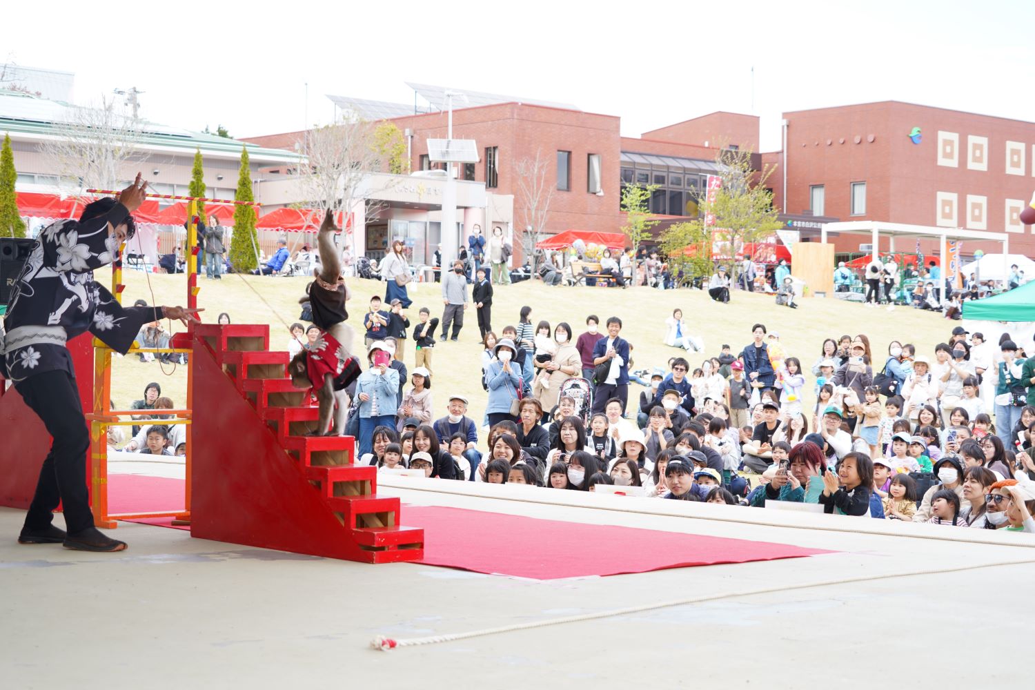 猿回しショー②