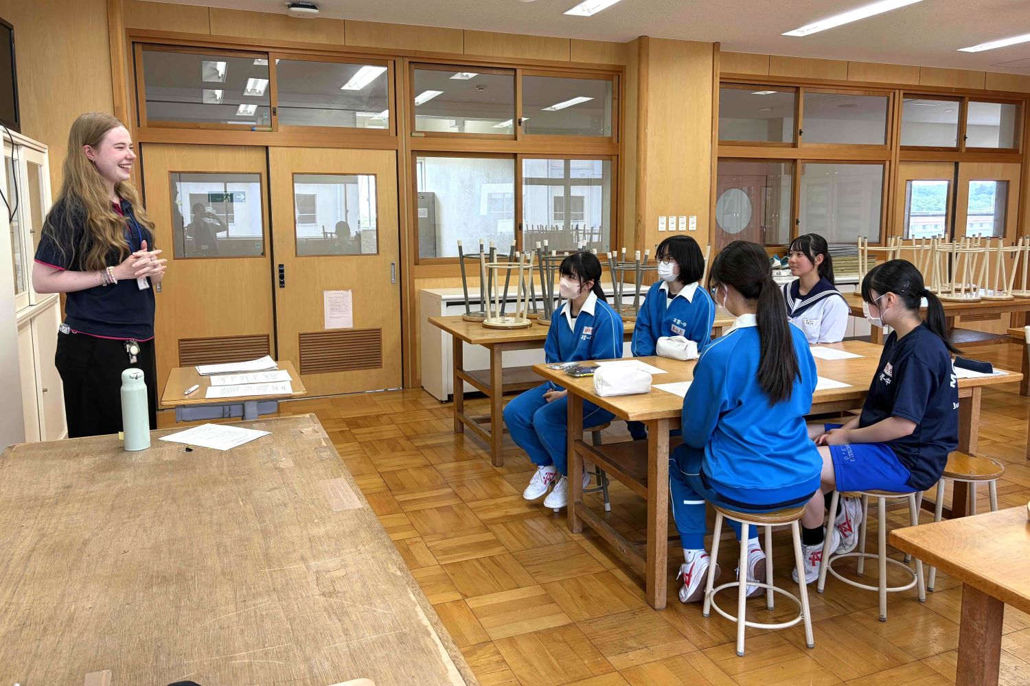 英会話レッスンの様子(本宮一中)
