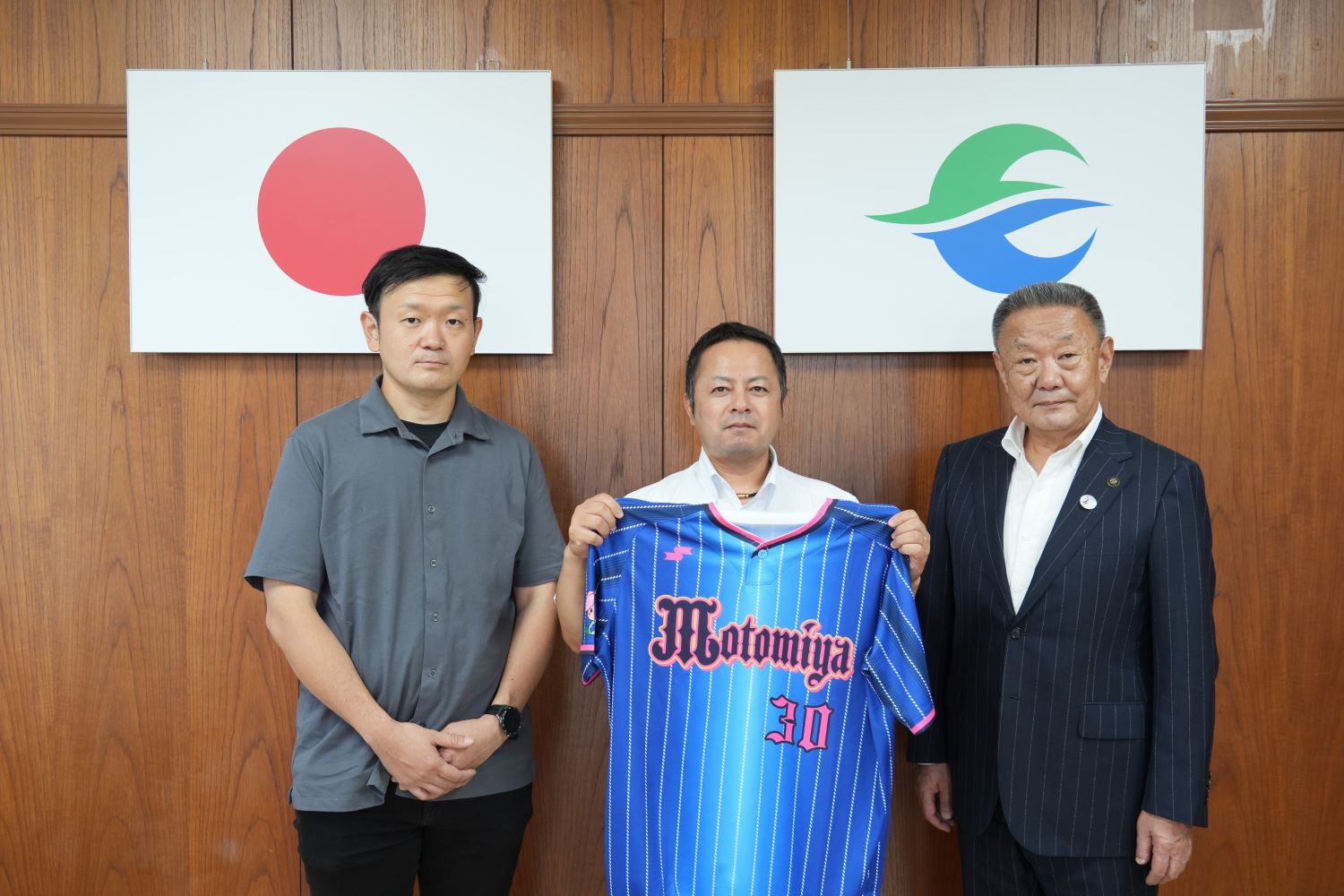 伊藤主将、菅野監督、高松市長