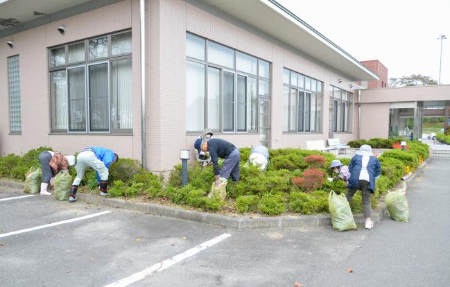 白沢公民館周辺での活動の様子