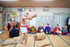 八ツ田内七福神舞