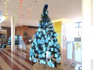 完成したブルーツリー